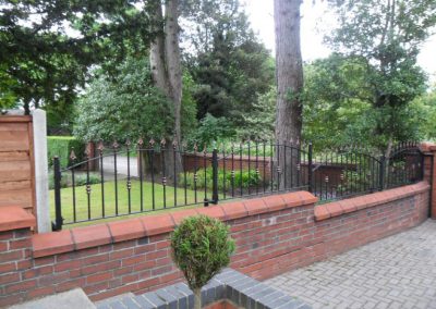 Garden Wall Top Railings Rochdale