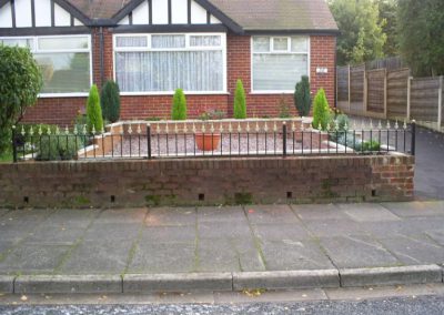 Wall Top Railings in Alkrington