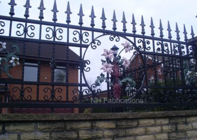 Electric gates ,Railings in Bramhall Manchester
