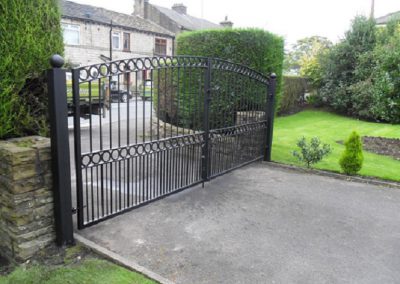 automated gates todmorden